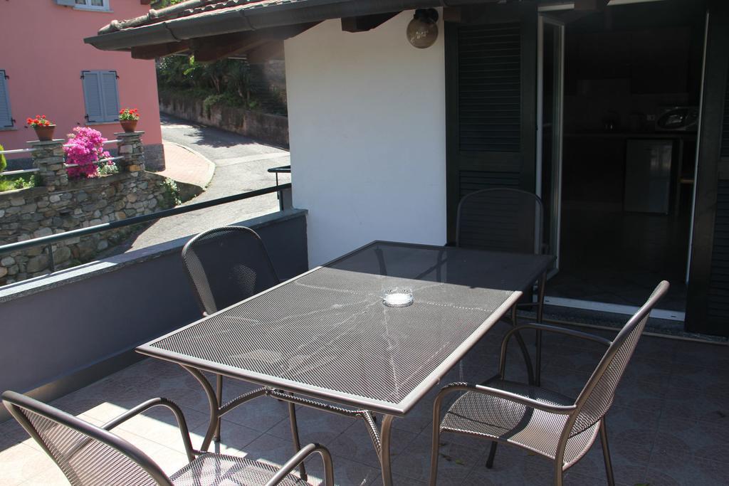 Veranda Beach Apartment Pianello Del Lario Phòng bức ảnh