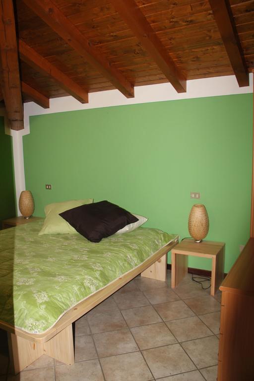 Veranda Beach Apartment Pianello Del Lario Phòng bức ảnh